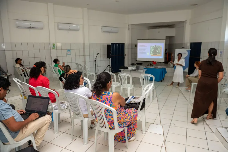 Formação sobre Educação Midiática e Cidadania Digital reuniu professores da rede municipal de Teixeira de Freitas