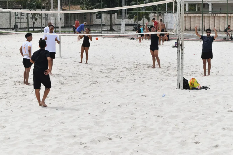 Domingo é dia de se divertir! Vem aí mais uma edição do Domingo é Lazer! Prepare o sorriso, o tênis e venha curtir com a gente! Domingo é dia de se divertir! Vem aí mais uma edição do Domingo é Lazer! Prepare o sorriso, o tênis e venha curtir com a gente!