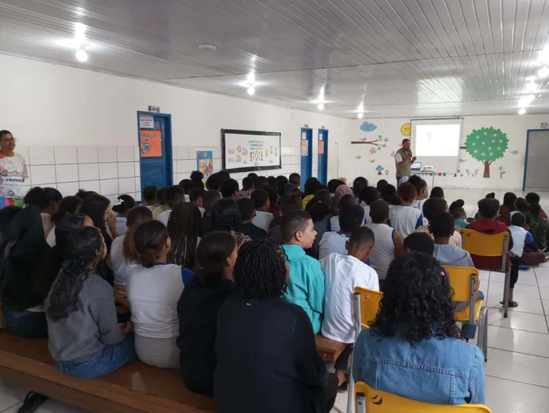 Campanha de Conscientização Contra Bullying e Cyberbullying na Escola Municipal Pedro Agrizzi