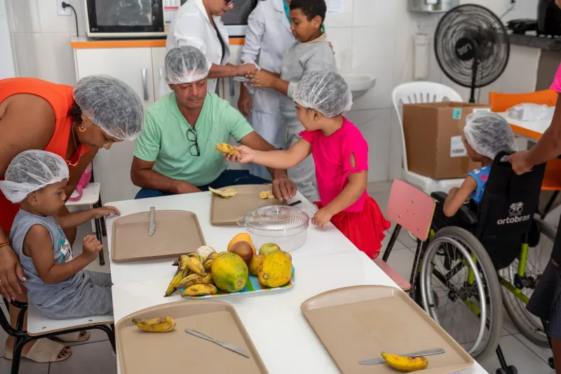 CER IV realiza oficina especial do Dia das Crianças com foco em alimentação, inclusão e reabilitação