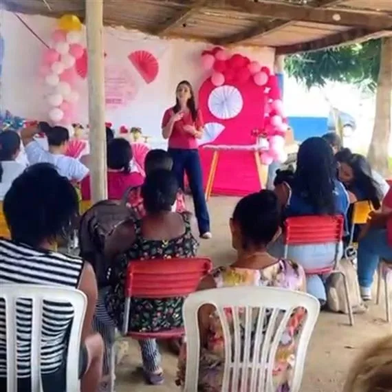 Prefeitura de Ibirapuã realiza Dia D do Outubro Rosa no Assentamento Avaci Silva com ampla oferta de serviços de saúde Prefeitura de Ibirapuã realiza Dia D do Outubro Rosa no Assentamento Avaci Silva com ampla oferta de serviços de saúde