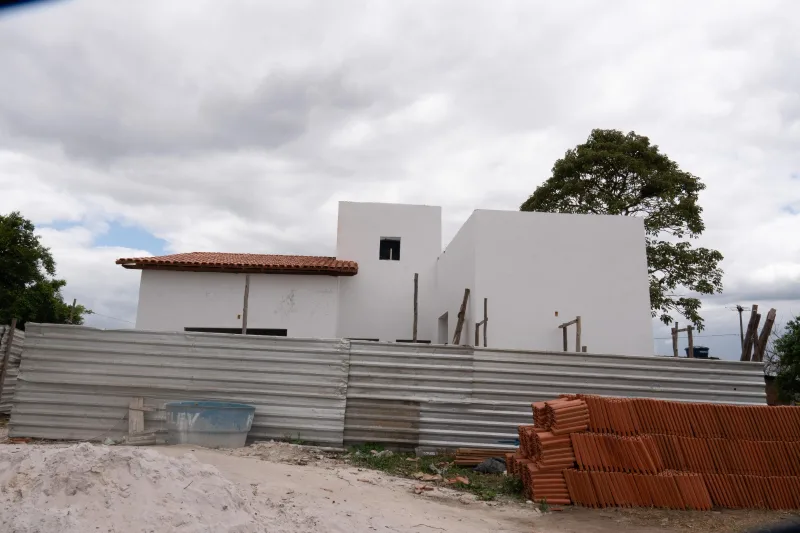 Prefeitura de Teixeira de Freitas constrói nova escola na Comunidade do Córrego do Mutum