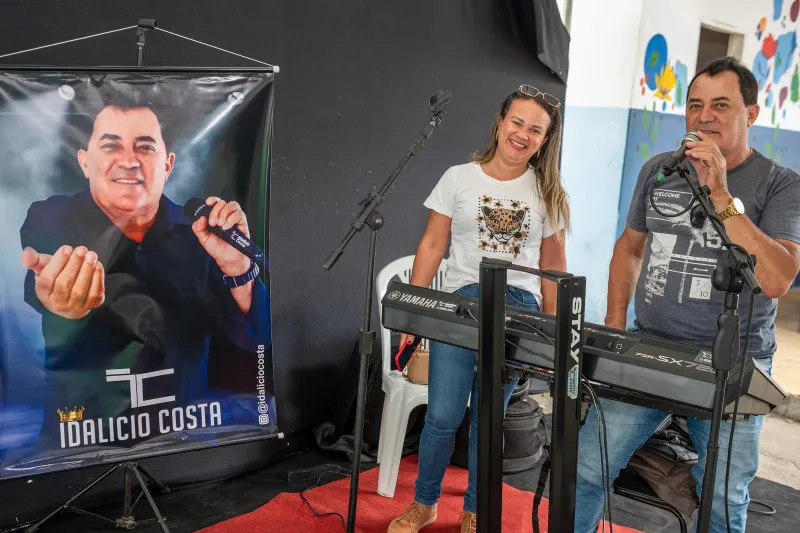 CRAS promovem festa e palestra sobre direitos em homenagem ao Dia do Idoso em Teixeira de Freitas CRAS promovem festa e palestra sobre direitos em homenagem ao Dia do Idoso em Teixeira de Freitas