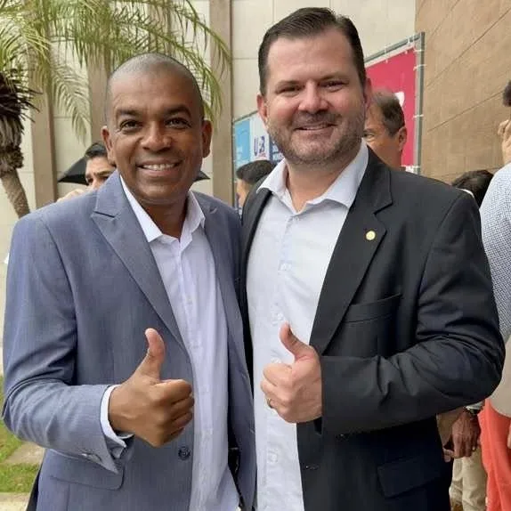 Prefeito de Prado participa de Encontro Estratégico em Salvador ao lado de grandes lideranças políticas
