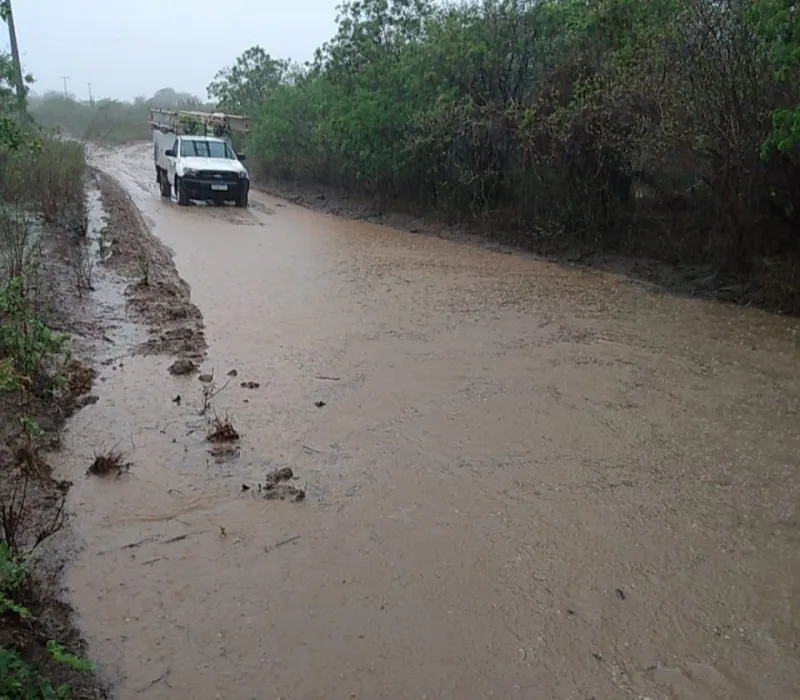 Bahia é atingida por mais de 73 mil raios em 48 horas Bahia é atingida por mais de 73 mil raios em 48 horas