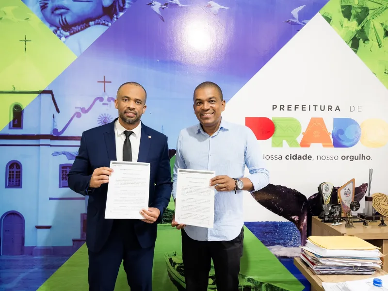 Prefeito Gilvan firma parceria com o Ministério Público para fortalecer a segurança e o acolhimento familiar em Prado Prefeito Gilvan firma parceria com o Ministério Público para fortalecer a segurança e o acolhimento familiar em Prado