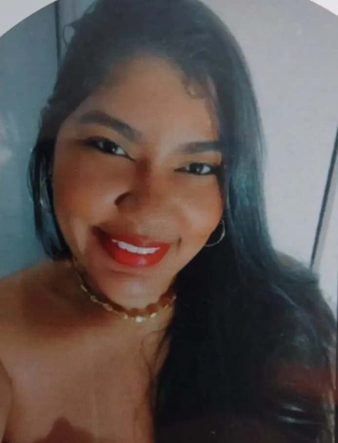 Assessor parlamentar mata ex-mulher a facadas  em Ilhéus Assessor parlamentar mata ex-mulher a facadas  em Ilhéus