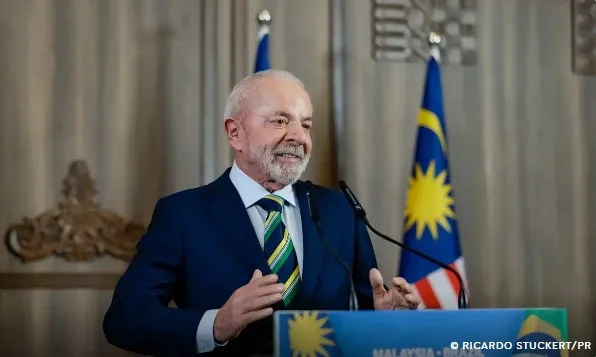 Lula: em poucos dias teremos uma solução definitiva entre EUA e Brasil Lula: em poucos dias teremos uma solução definitiva entre EUA e Brasil