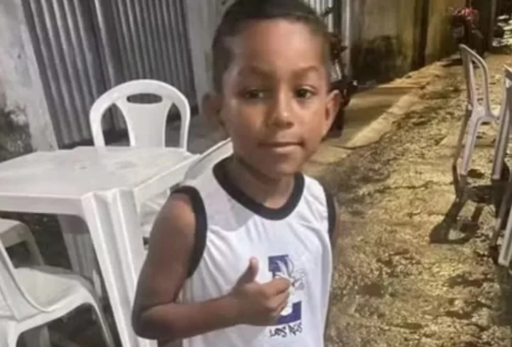 Chocante: criança de 6 anos desaparecida em Belém é encontrada morta dentro de mala Chocante: criança de 6 anos desaparecida em Belém é encontrada morta dentro de mala