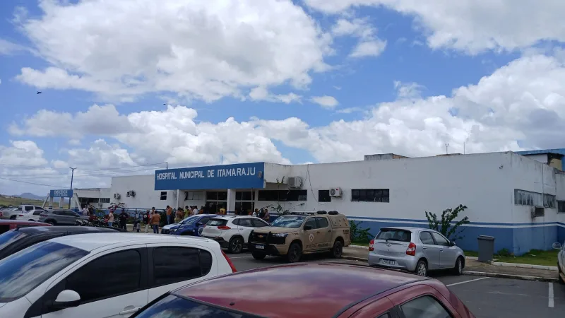 Pai e filho são mortos durante invasão em fazenda na zona rural de Itamaraju Pai e filho são mortos durante invasão em fazenda na zona rural de Itamaraju