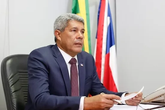 Governador Jerônimo autoriza concursos para contratação de 890 novos servidores estaduais