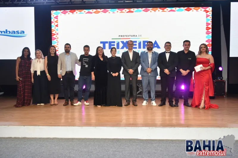 Sabores, Ritmos e Cores: Teixeira de Freitas abre o 12º Festival Gastronômico em grande estilo Sabores, Ritmos e Cores: Teixeira de Freitas abre o 12º Festival Gastronômico em grande estilo