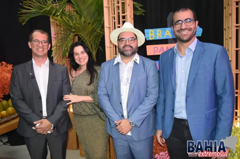 Sabores, Ritmos e Cores: Teixeira de Freitas abre o 12º Festival Gastronômico em grande estilo Sabores, Ritmos e Cores: Teixeira de Freitas abre o 12º Festival Gastronômico em grande estilo