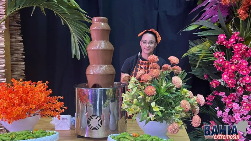 Sabores, Ritmos e Cores: Teixeira de Freitas abre o 12º Festival Gastronômico em grande estilo Sabores, Ritmos e Cores: Teixeira de Freitas abre o 12º Festival Gastronômico em grande estilo