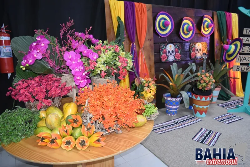 Sabores, Ritmos e Cores: Teixeira de Freitas abre o 12º Festival Gastronômico em grande estilo Sabores, Ritmos e Cores: Teixeira de Freitas abre o 12º Festival Gastronômico em grande estilo