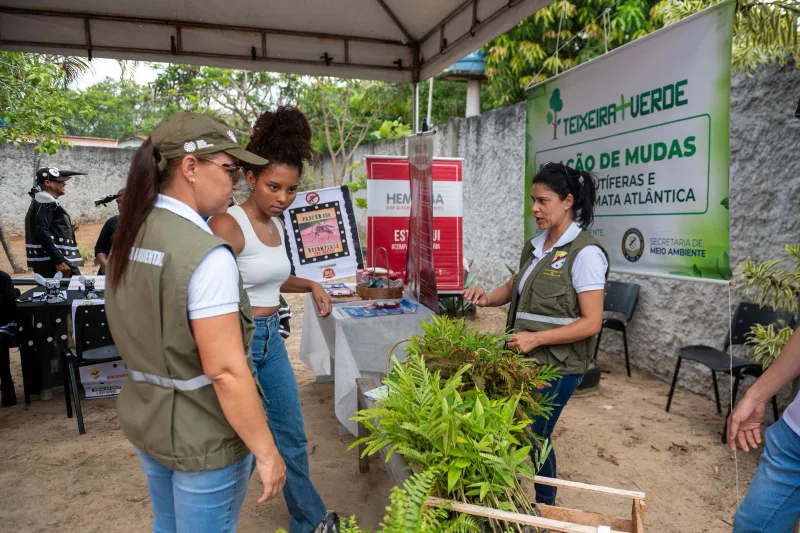 Prefeitura de Teixeira de Freitas realiza 1ª Feira de Saúde da UBS São Lourenço I com ampla participação da comunidade Prefeitura de Teixeira de Freitas realiza 1ª Feira de Saúde da UBS São Lourenço I com ampla participação da comunidade