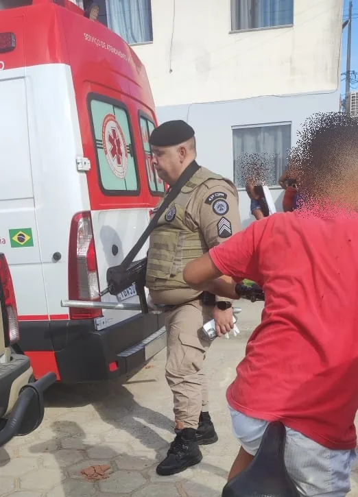 Discussão termina em agressão e deixa dois feridos no Conjunto Vista Bela, em Itamaraju Discussão termina em agressão e deixa dois feridos no Conjunto Vista Bela, em Itamaraju