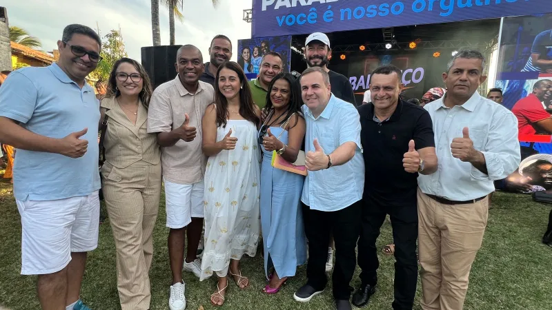 Festa de aniversário do prefeito Gilvan Santos reúne moradores e lideranças políticas no Prado