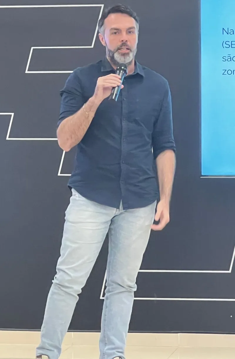 Iracema Ribeiro é reeleita presidente da Câmara Técnica de Turismo da Costa das Baleias Iracema Ribeiro é reeleita presidente da Câmara Técnica de Turismo da Costa das Baleias