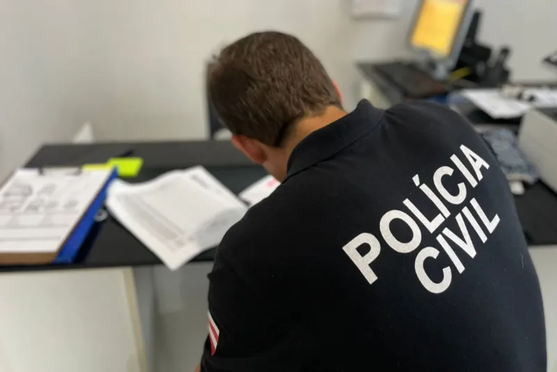 Técnica de enfermagem é presa por uso indevido de atestado médico em Itabela Técnica de enfermagem é presa por uso indevido de atestado médico em Itabela