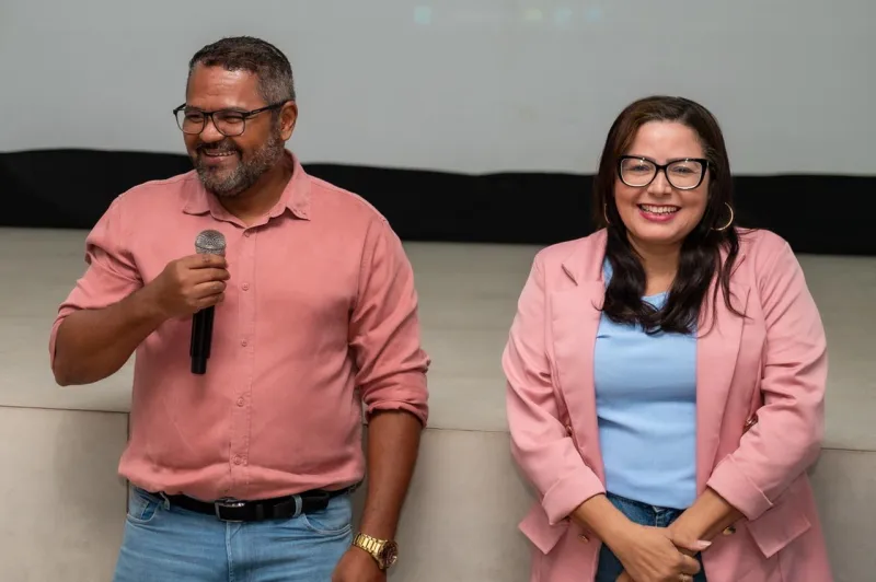 Educação de Teixeira de Freitas realiza encontro de gestores com foco na escuta ativa