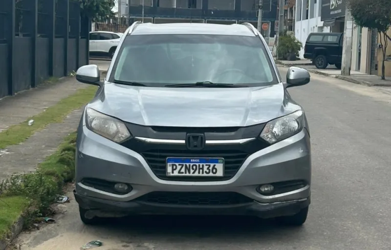 Polícia Militar recupera veículo com restrição de furto no centro se Teixeira de Freitas Polícia Militar recupera veículo com restrição de furto no centro se Teixeira de Freitas