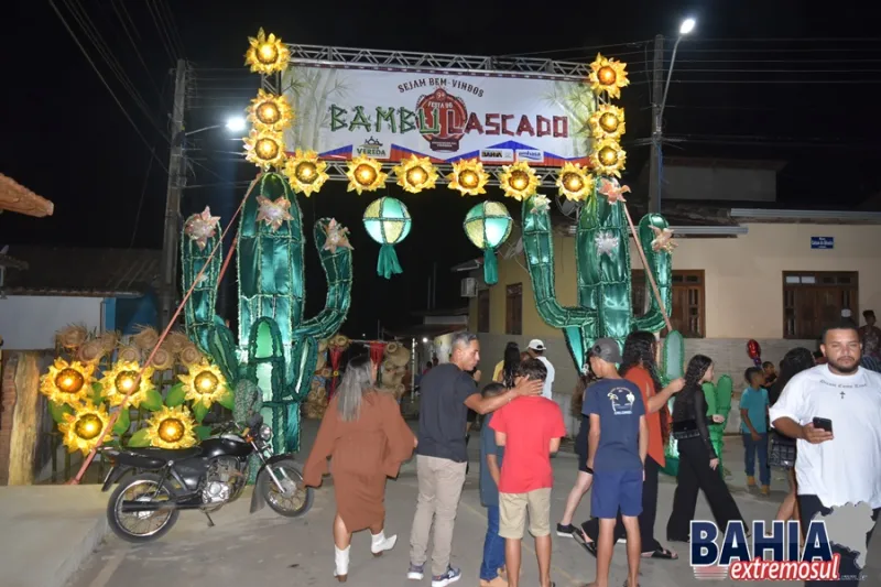 Com grandes shows, 9ª Festa do Bambu Lascado movimenta Cruzeiro do Sul Com grandes shows, 9ª Festa do Bambu Lascado movimenta Cruzeiro do Sul