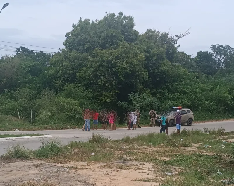 Mulher natural de Medeiros Neto é encontrada morta em área de vegetação em Teixeira 