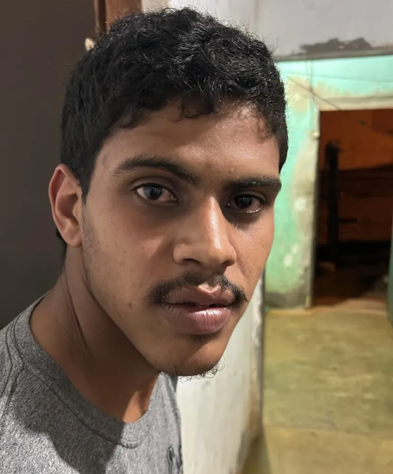 Menina de 2 anos é brutalmente agredida dentro de casa em Itanhém; suspeito está foragido Menina de 2 anos é brutalmente agredida dentro de casa em Itanhém; suspeito está foragido