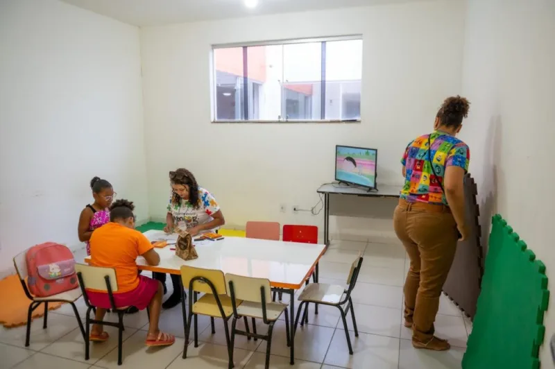 Prefeitura de Teixeira de Freitas realiza mutirão inédito do Projeto Inclusão Nordeste para garantir acesso ao BPC a crianças neurodivergentes