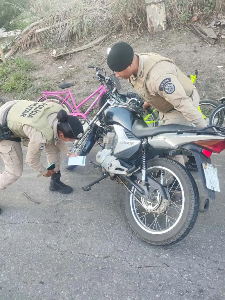 87ª CIPM participa de atividade prática de identificação veicular do 13º BEIC em Teixeira de Freitas 87ª CIPM participa de atividade prática de identificação veicular do 13º BEIC em Teixeira de Freitas