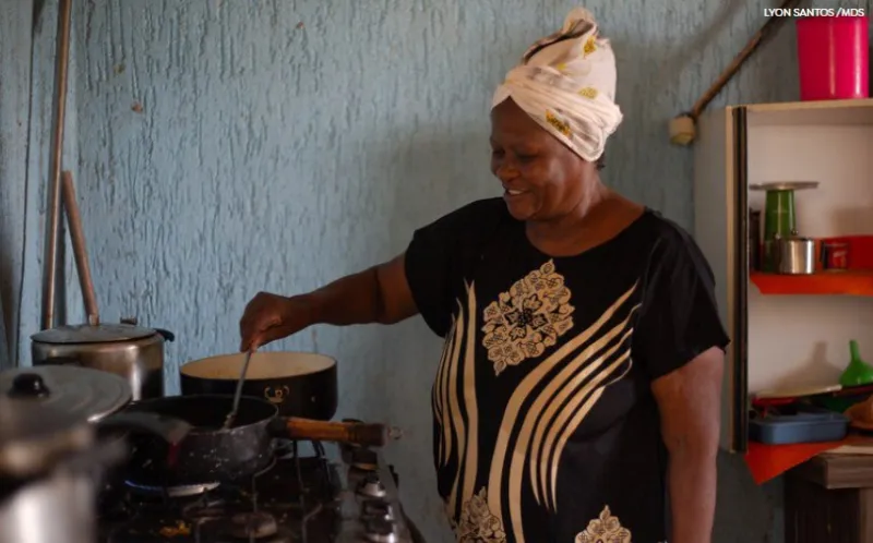 Gás do Povo: Governo do Brasil entrega botijões em dez capitais a partir desta segunda