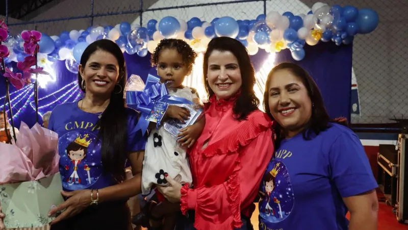Creche Pequeno Príncipe celebra 20 anos com emoção e homenagens em Nova Viçosa Creche Pequeno Príncipe celebra 20 anos com emoção e homenagens em Nova Viçosa