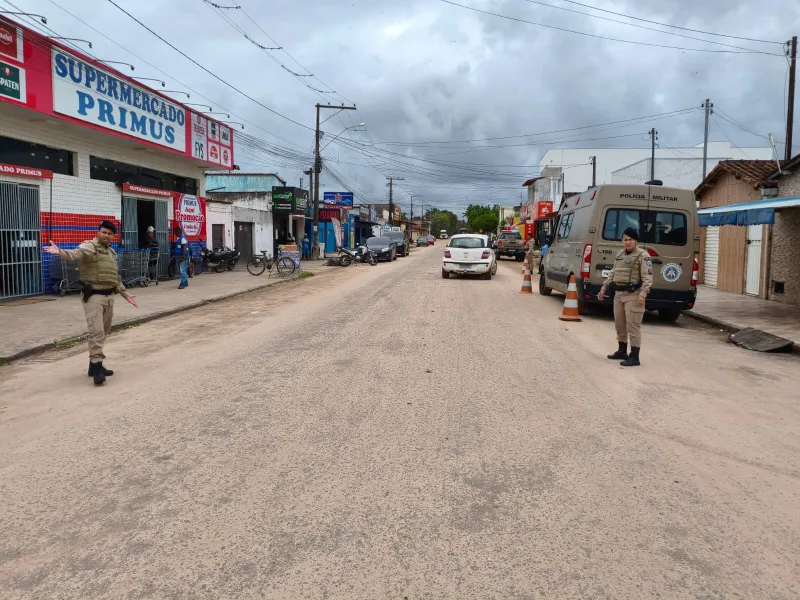 Operação Força Total reforça segurança em Teixeira de Freitas e resulta em apreensão de drogas no Vila Vargas