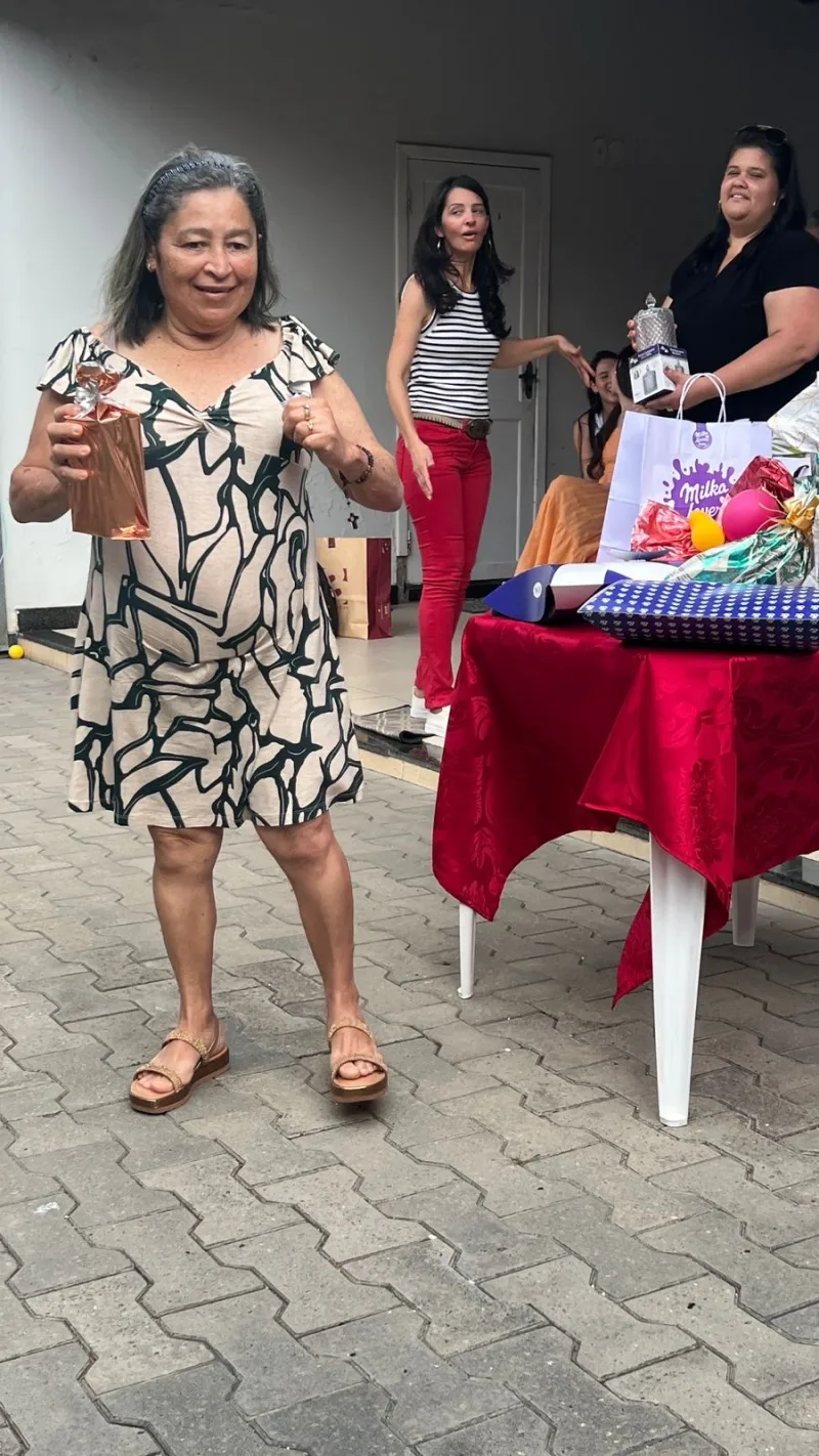 Confraternização da Center Fisio reúne pacientes e amigos em tarde de celebração