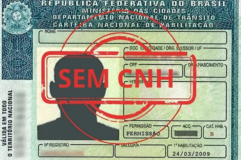 Condutor sem CNH e com tornozeleira é detido apos colidir com a moto de um policia militar em Itamaraju