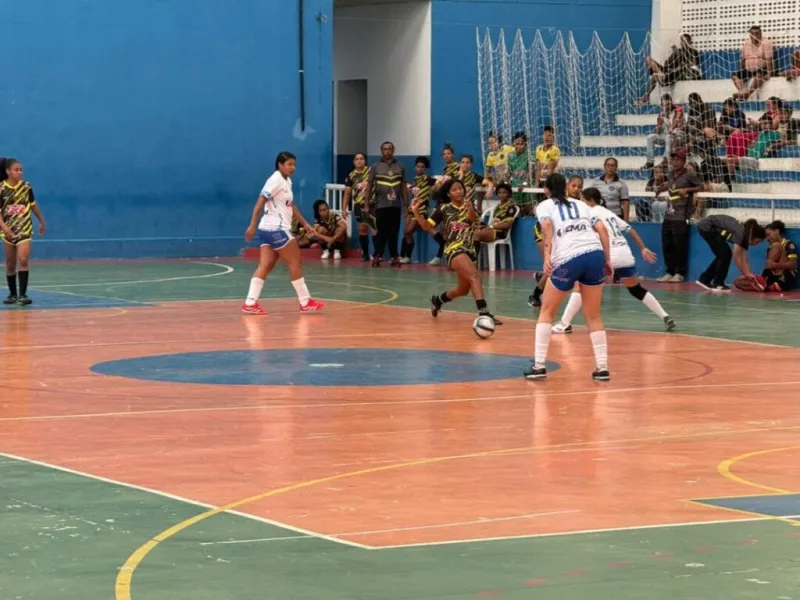 Oriente 1 conquista título do Torneio de Futsal Feminino em Teixeira de Freitas