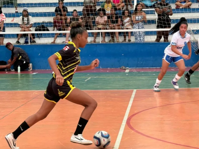 Oriente 1 conquista título do Torneio de Futsal Feminino em Teixeira de Freitas