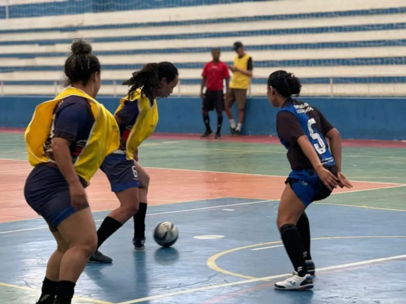 Oriente 1 conquista título do Torneio de Futsal Feminino em Teixeira de Freitas