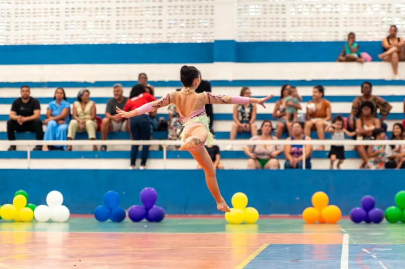 IV Mostra de Ginástica Rítmica encanta público no Ginásio Valter César em Teixeira de Freitas IV Mostra de Ginástica Rítmica encanta público no Ginásio Valter César em Teixeira de Freitas