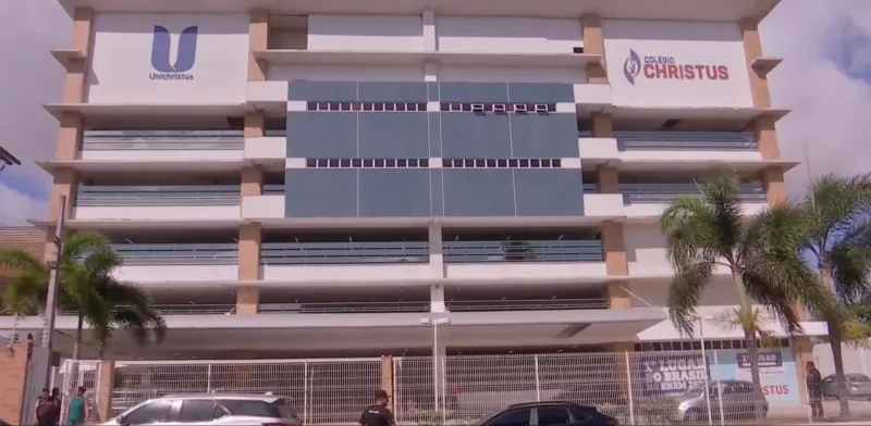 Aluno de 15 anos ataca três pessoas em escola de Fortaleza; aulas são suspensas