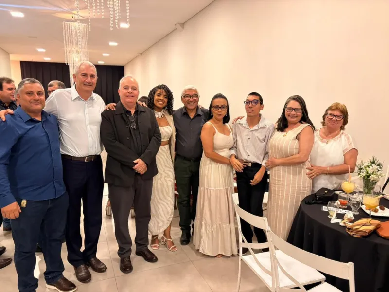 Eu Existo: Escola Virgílio mobiliza comunidade em prol do fortalecimento da Sala de Recursos Multifuncionais em Medeiros Neto Eu Existo: Escola Virgílio mobiliza comunidade em prol do fortalecimento da Sala de Recursos Multifuncionais em Medeiros Neto