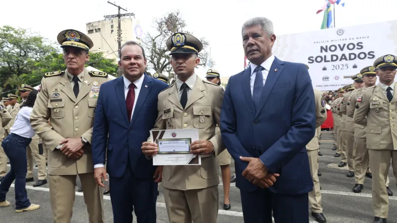  Bahia forma 1.865 novos soldados para reforçar a segurança pública