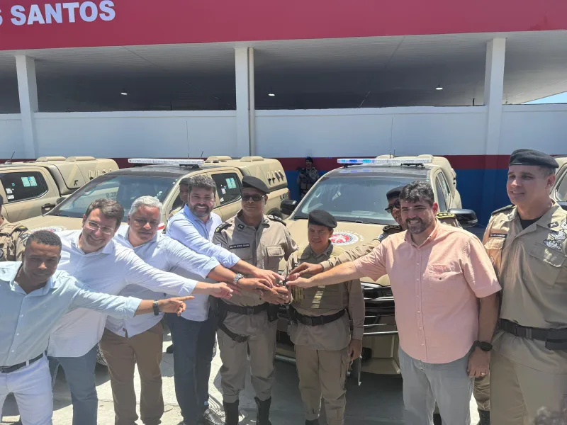 PMBA lança Operação Verão no Extremo Sul e reforça policiamento em Alcobaça. PMBA lança Operação Verão no Extremo Sul e reforça policiamento em Alcobaça.