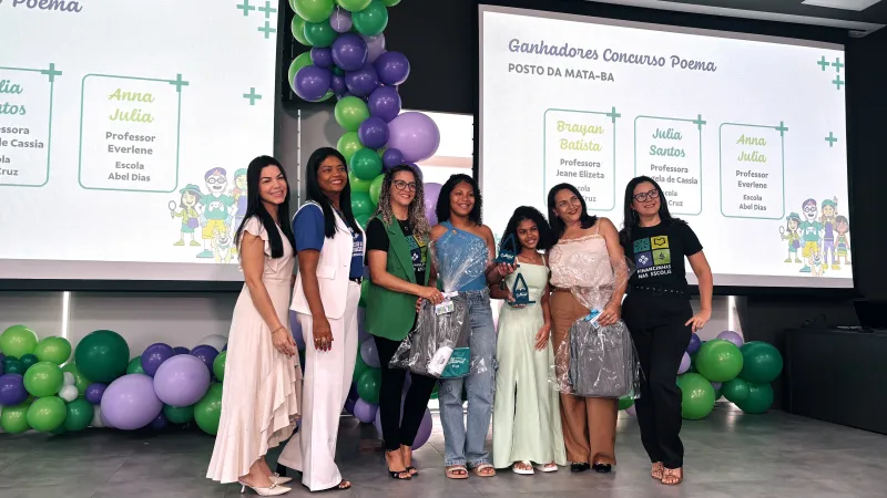 Educação de Nova Viçosa se destaca em premiação do Concurso Cultural do SICOOB Credinorte Educação de Nova Viçosa se destaca em premiação do Concurso Cultural do SICOOB Credinorte
