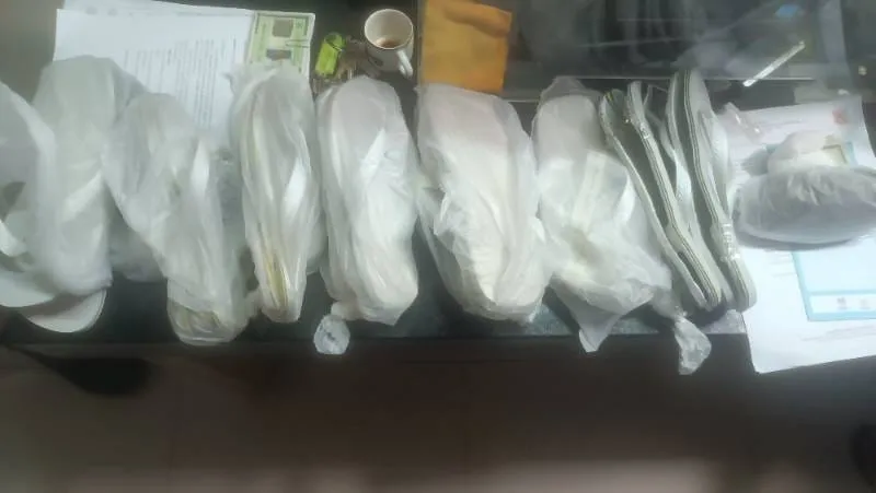 7 mulheres são flagradas com entorpecentes durante visita no Presídio de Eunápolis