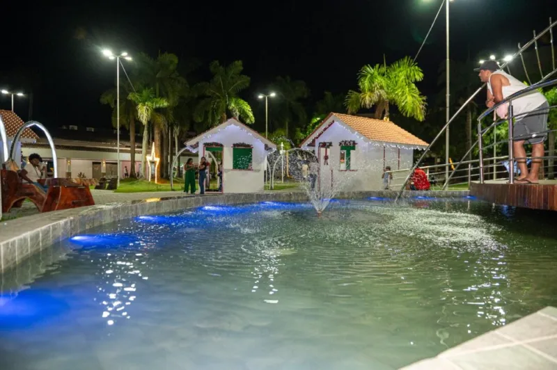 Teixeira de Freitas se transforma em palco de luzes, cultura e desenvolvimento com o Natal Iluminado