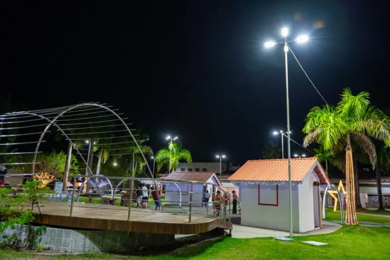 Teixeira de Freitas se transforma em palco de luzes, cultura e desenvolvimento com o Natal Iluminado