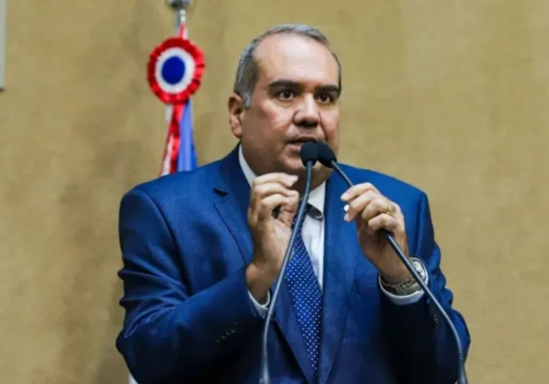 Com gratidão, Sandro Régis envia mensagem de Natal e Ano Novo aos baianos