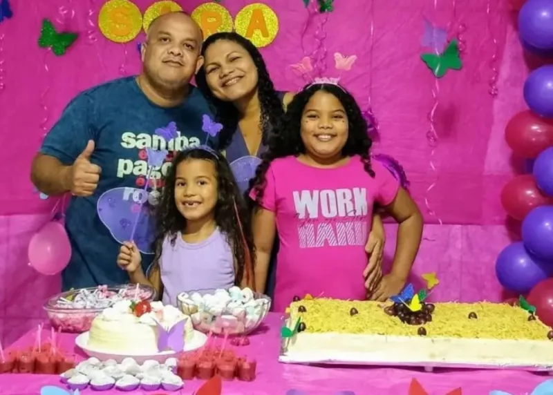 Advogado, esposa e filhas de 7 e 10 anos morrem em grave acidente na BR-101, em Jaguaré, a caminho da Bahia